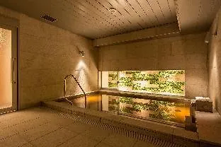 Super Hotel Premier Osaka Honmachi Ekimae Natural Hot Springs 3*,  日本