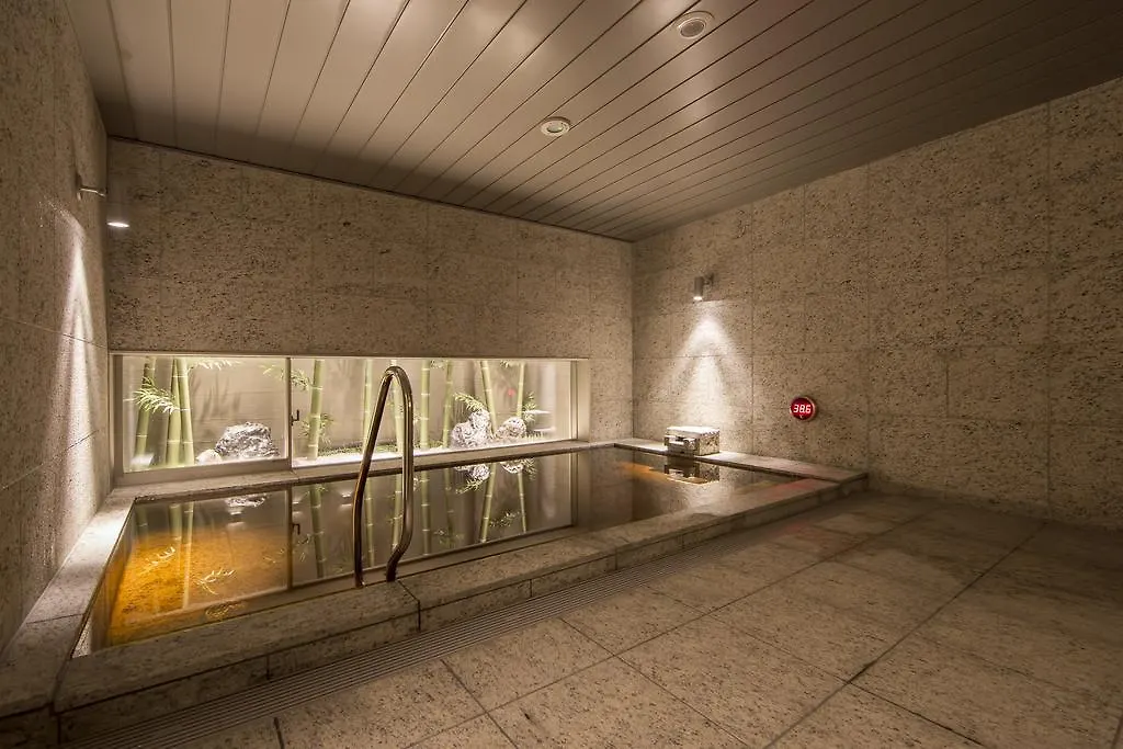 Super Hotel Premier Osaka Honmachi Ekimae Natural Hot Springs 3*,